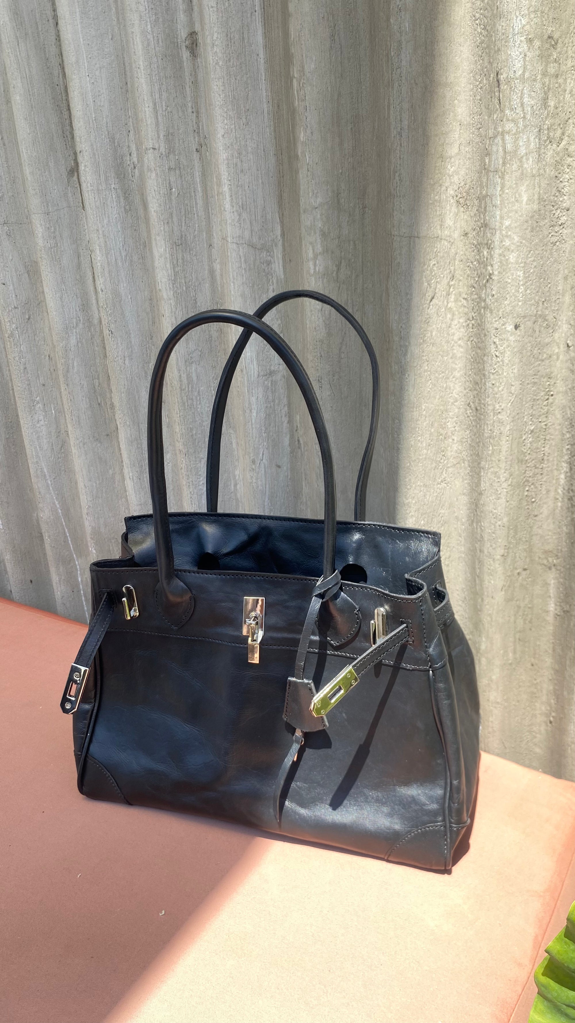 Black mini weekender long handle drop + silver hardware