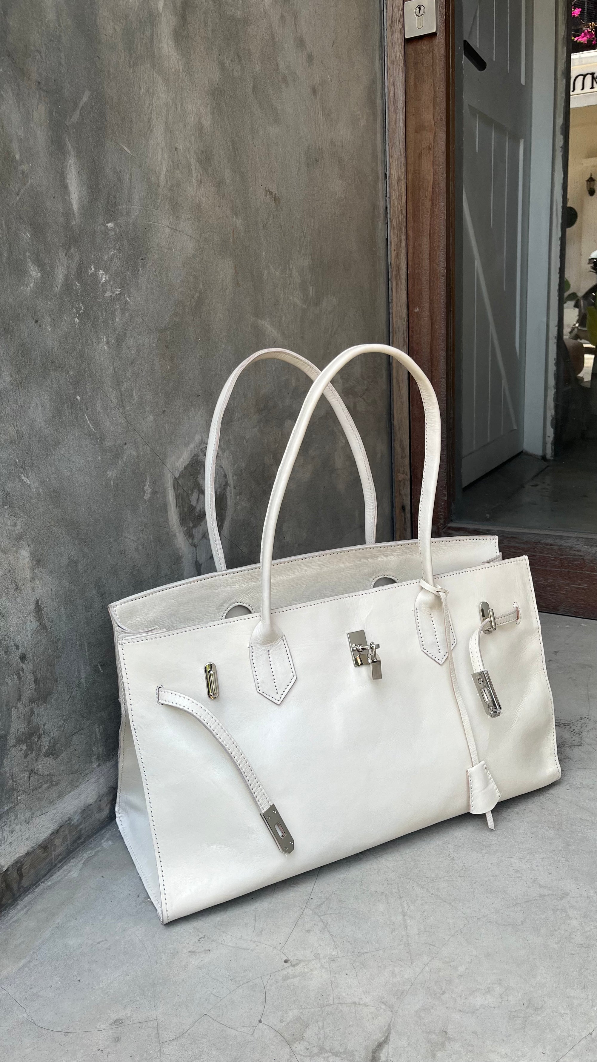 Cream Leather Medium Weekender